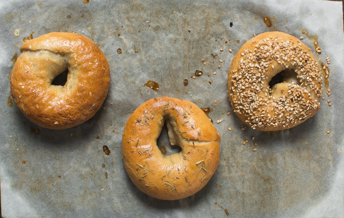 Kuohkeat 2 ainesosan bagelit – täydelliset ONYX Cookware Airfryerissasi