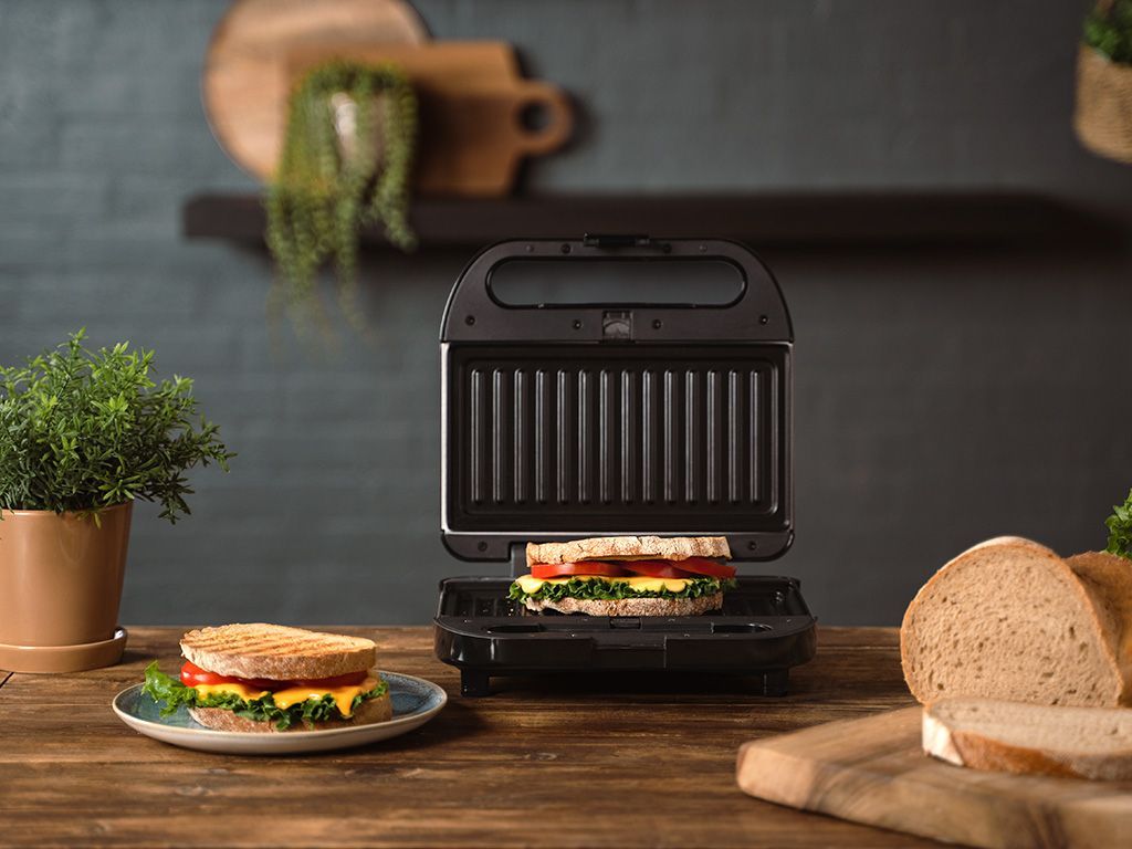 4-IN-1 SANDWICHMAKERI - 7