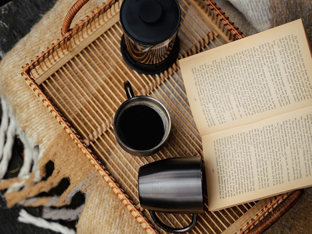 RUOSTUMATTOMASTA TERÄKSESTÄ VALMISTETTU MUKISETTI 4 KPL - 11